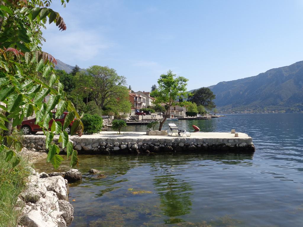 Apartments Ponta Kotor Luaran gambar